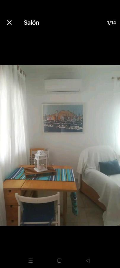 Acogedora Casa Con Piscina Villa Torrevieja Kültér fotó