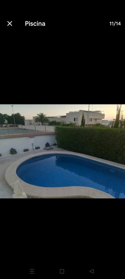 Acogedora Casa Con Piscina Villa Torrevieja Kültér fotó